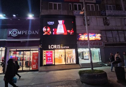 448cm x 256cm P4 outdoor LED ekran